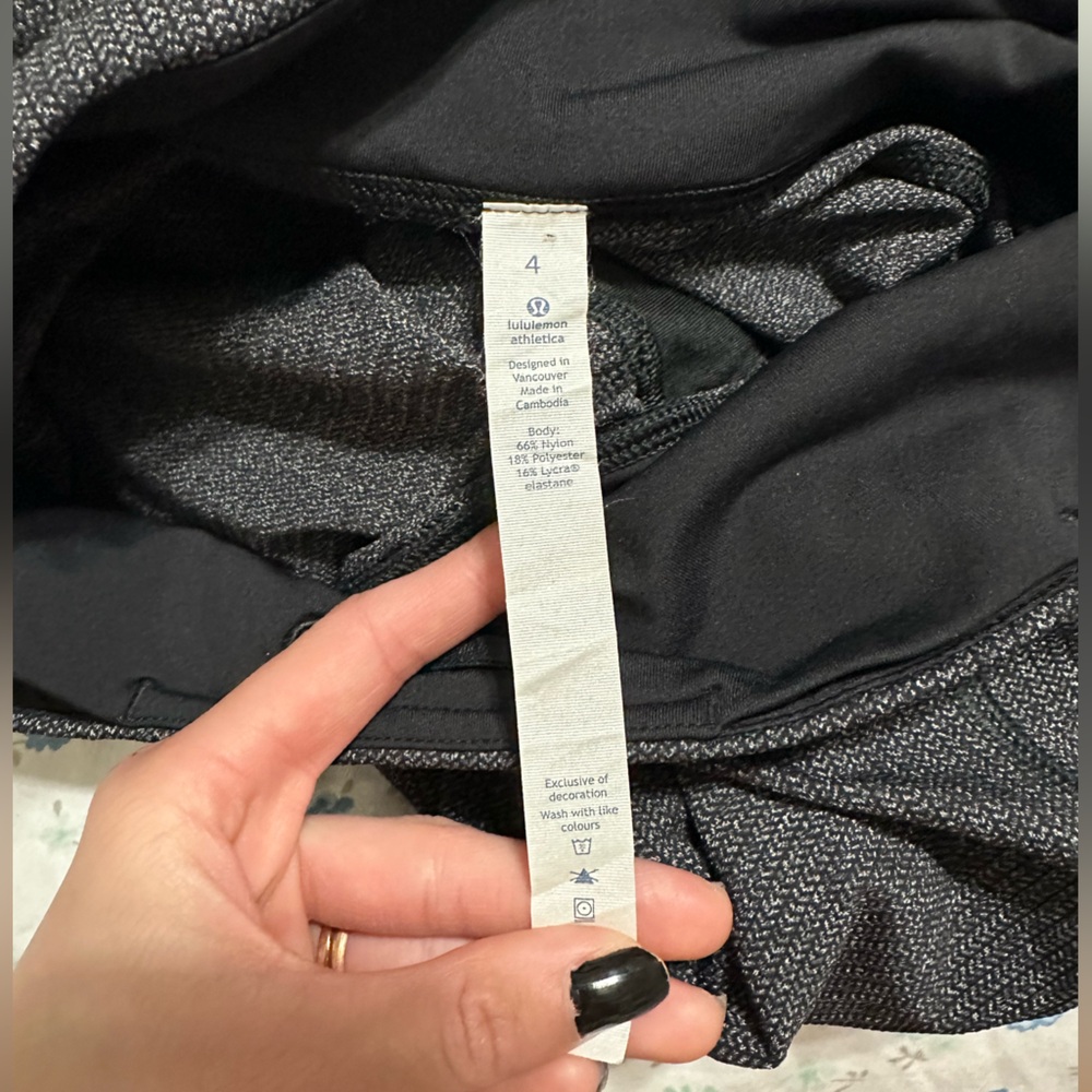 Lululemon Speed Tight V Power Luxtreme Variegated knit Heathered Black Size 4! - Picture 12 of 12